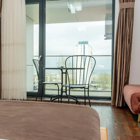 Victor Apartment