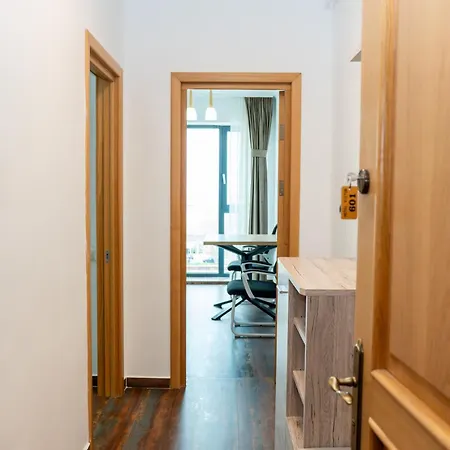 Apartment Victor Mamaia